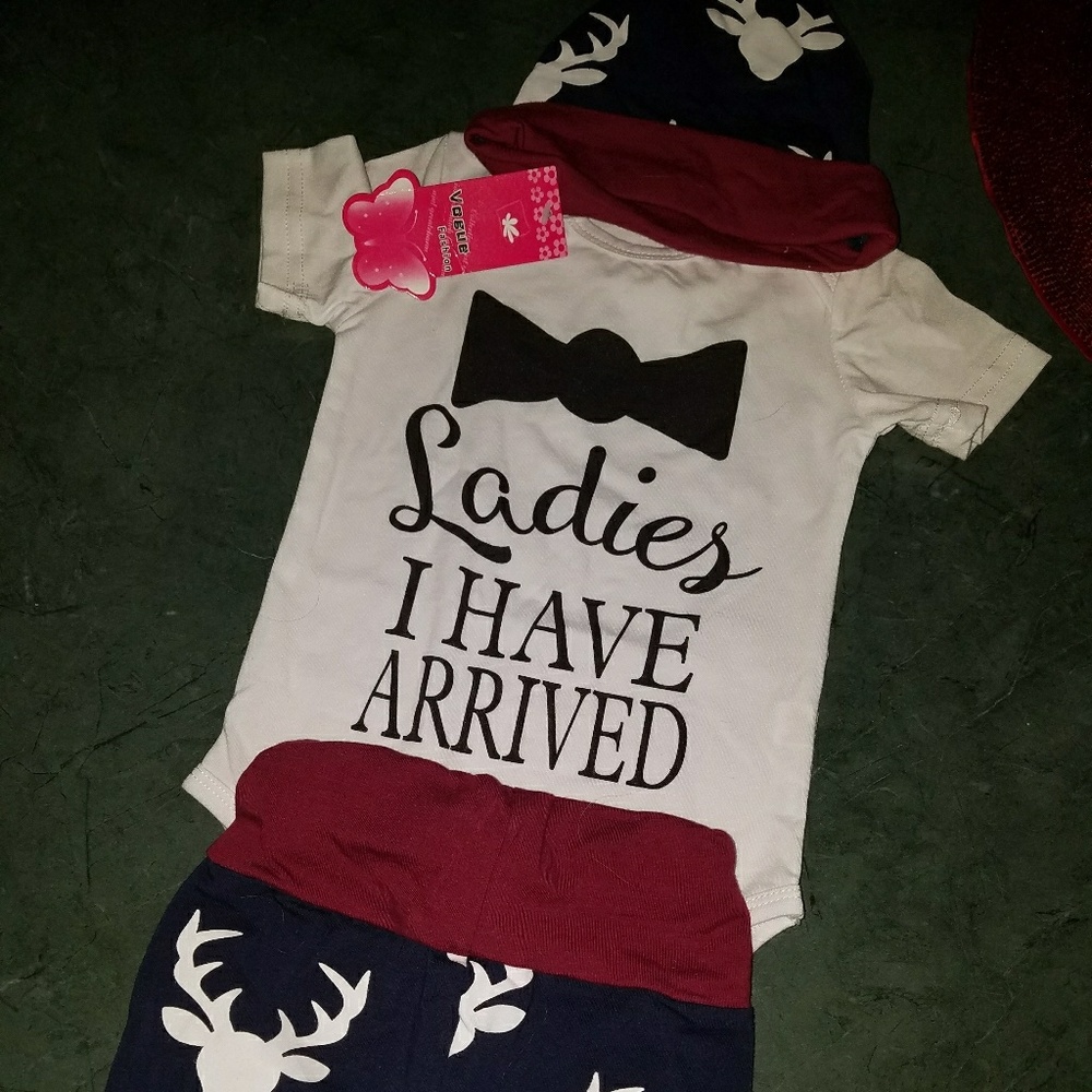Newborn Ladies Man Outfit